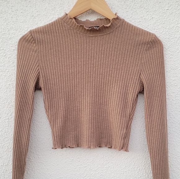 SheIn Lightweight Crop Sweater Blouse - Picture 2 of 6